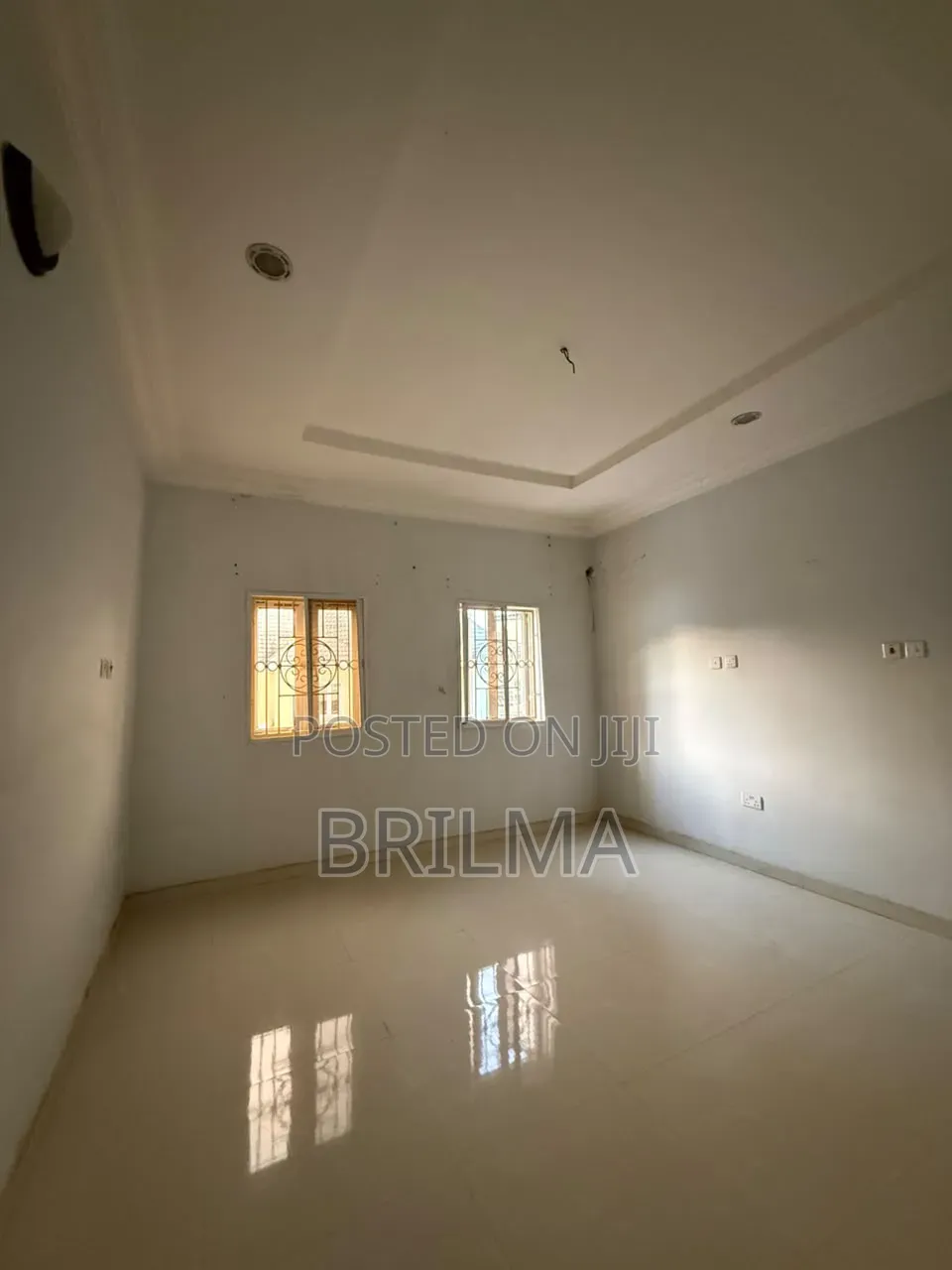 4bdrm Duplex in Idu for sale in Idu