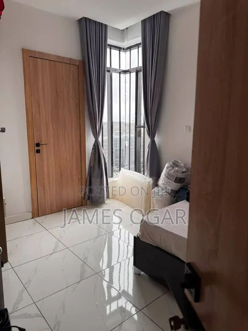 Furnished 2bdrm Apartment in Chevron Drive for sale in Chevron