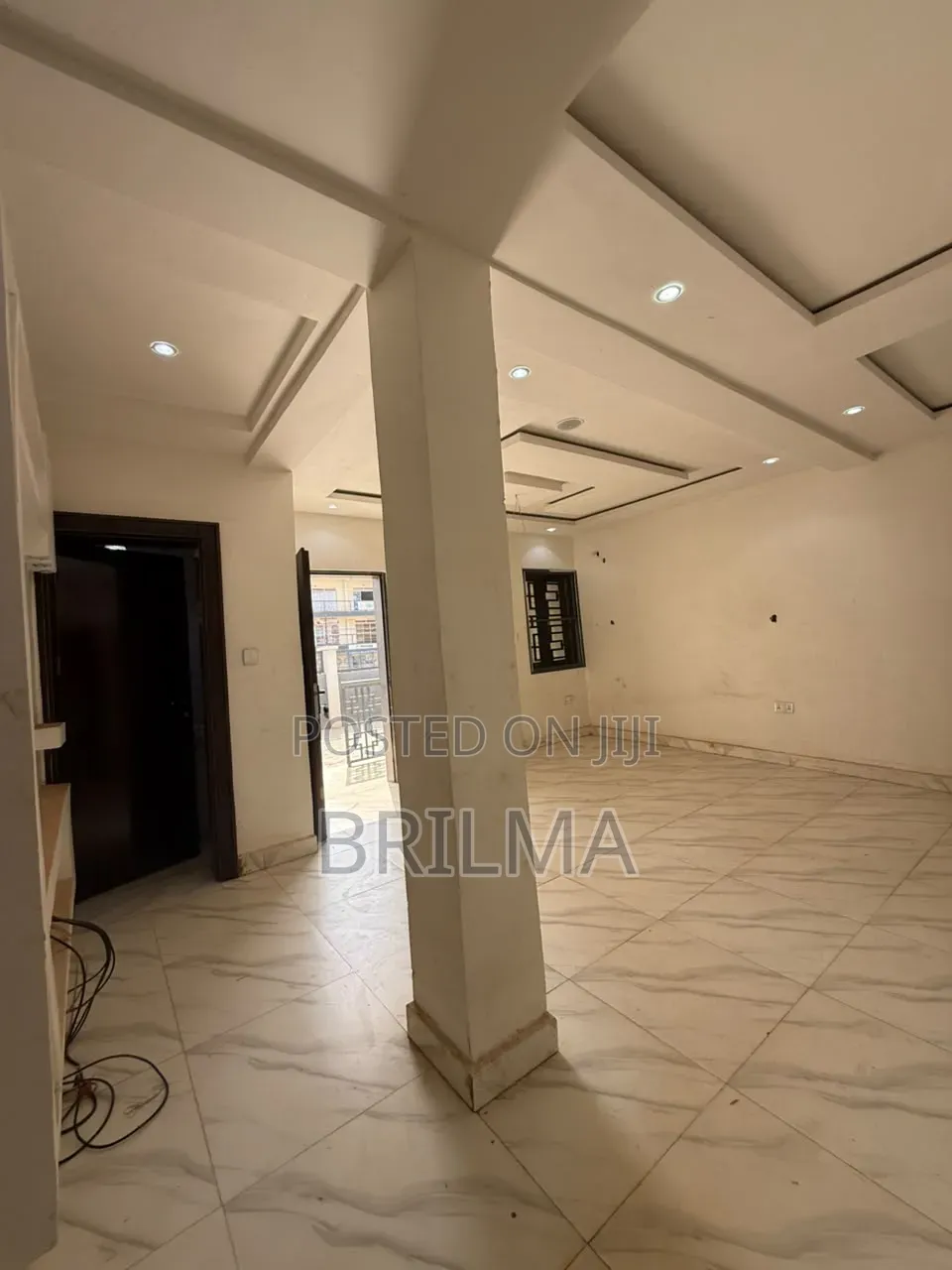 20bdrm Apartment in Durumi for sale in Durumi