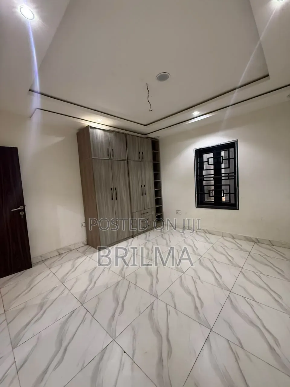 20bdrm Apartment in Durumi for sale in Durumi