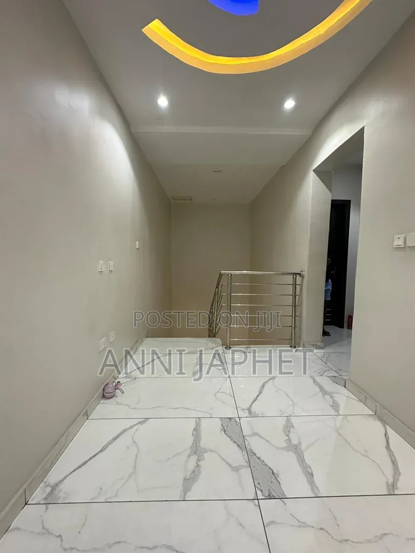 4bdrm Duplex in Platinum Way, Ikate for sale in Ikate