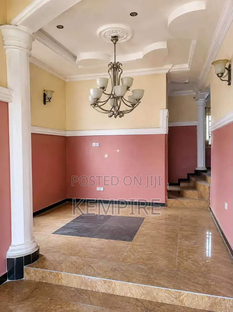 4bdrm Bungalow in Redeemed Estate, Uyo for sale in Uyo