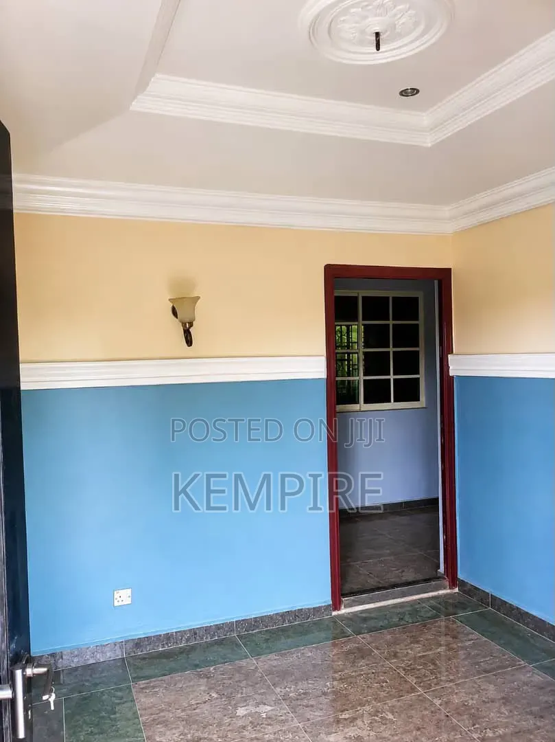 4bdrm Bungalow in Redeemed Estate, Uyo for sale in Uyo