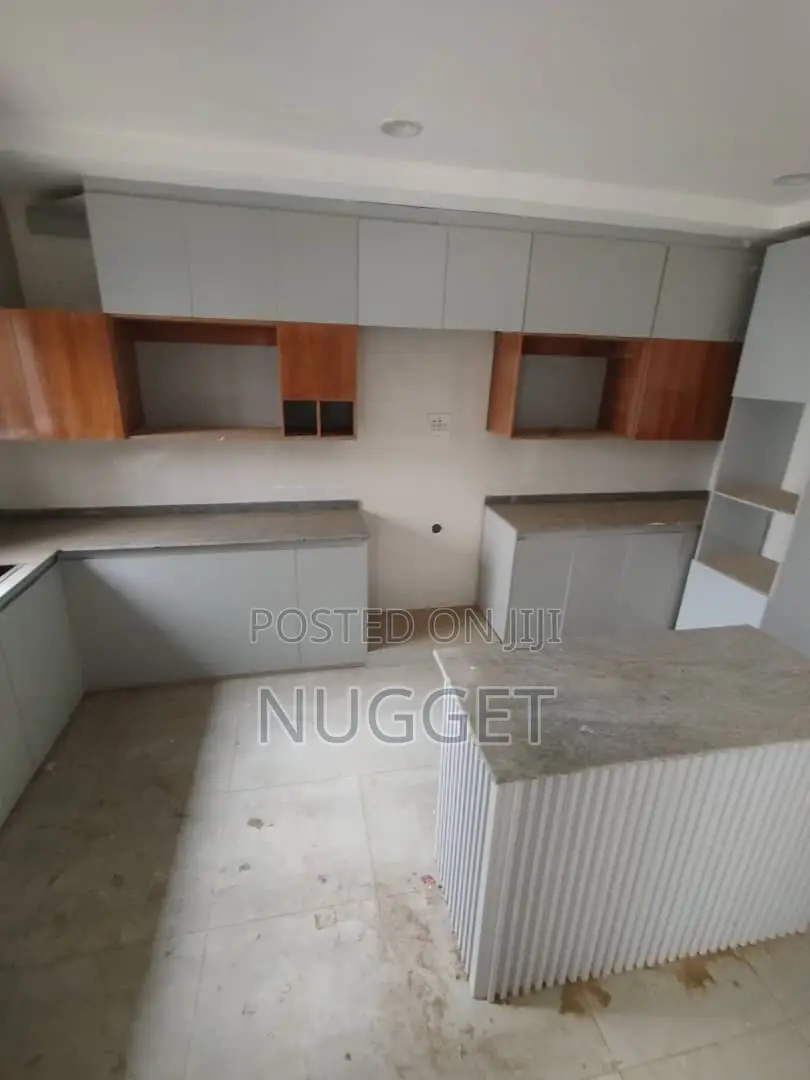 6bdrm Duplex in Nugget, Mabushi for rent in Mabushi