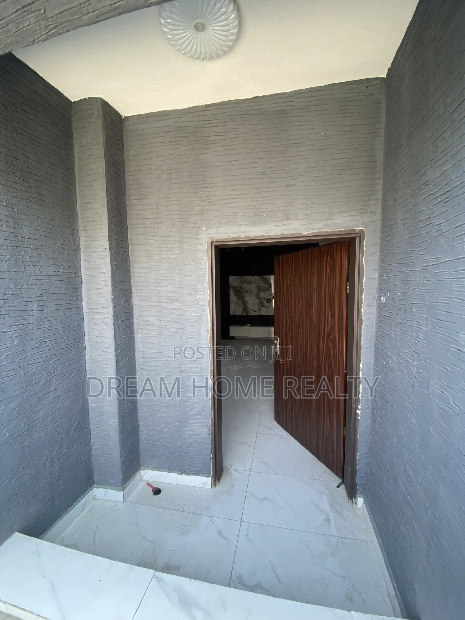 2bdrm Duplex in A Secured Estate, Ikota for rent in Ikota