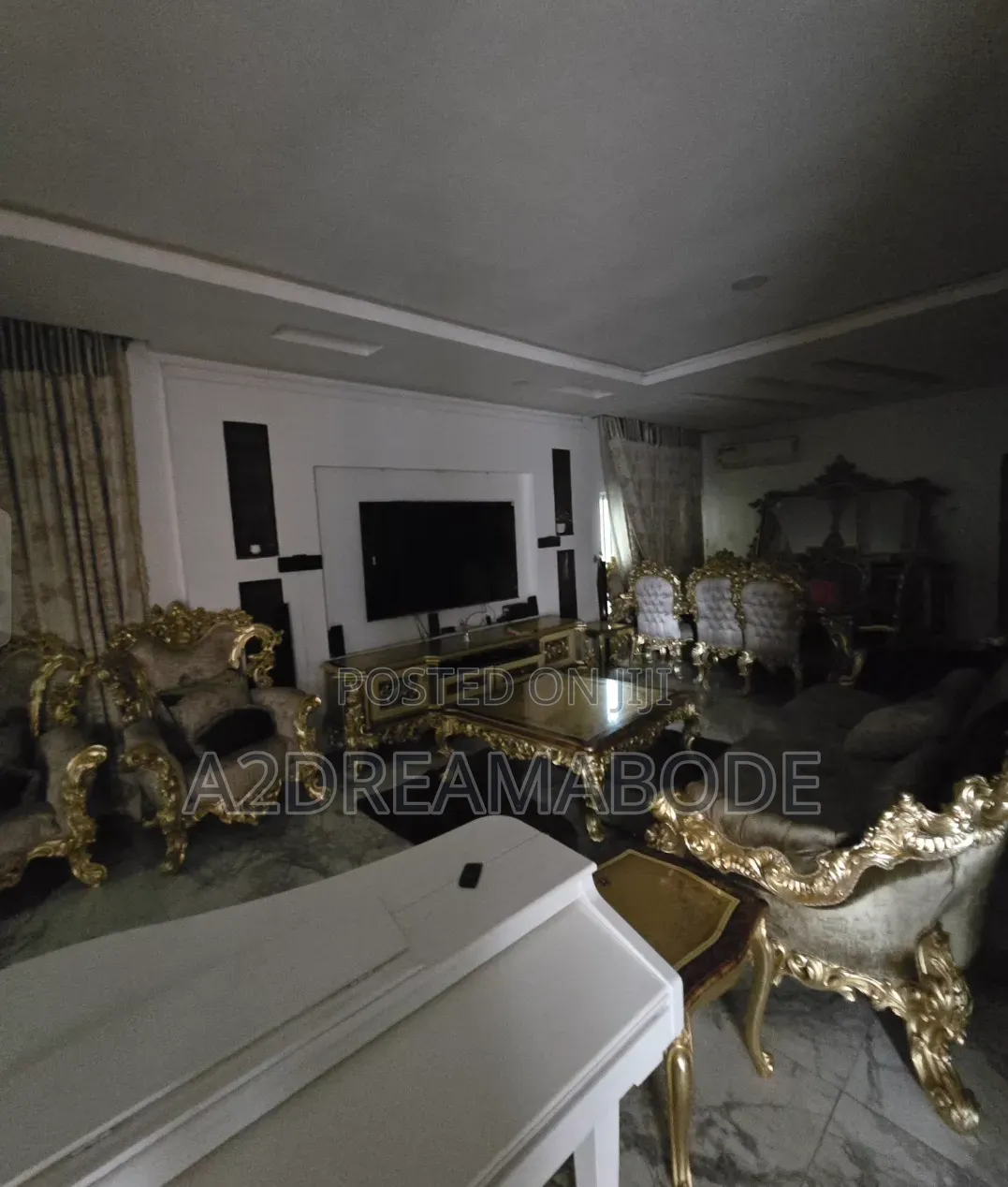 5bdrm Duplex in Magodo, GRA Phase 2 Shangisha for sale in GRA Phase 2 Shangisha