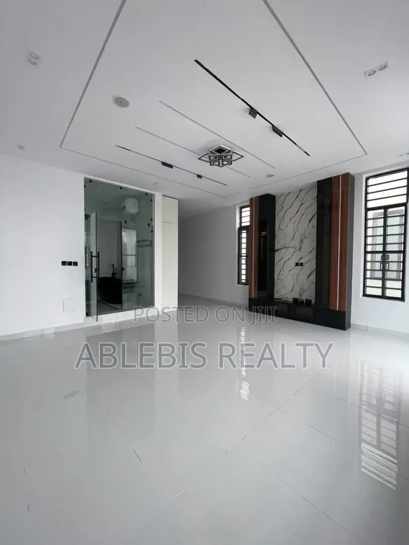 5bdrm Duplex in Ajah, Sangotedo for sale in Sangotedo