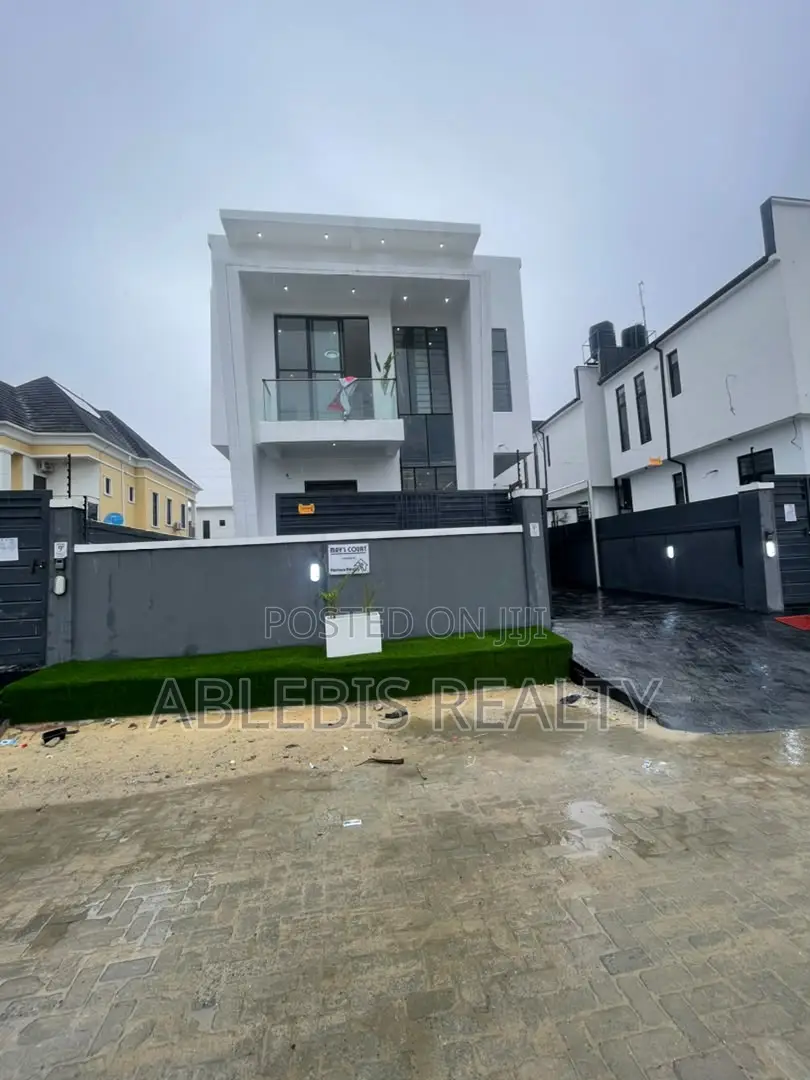 5bdrm Duplex in Ajah, Sangotedo for sale in Sangotedo