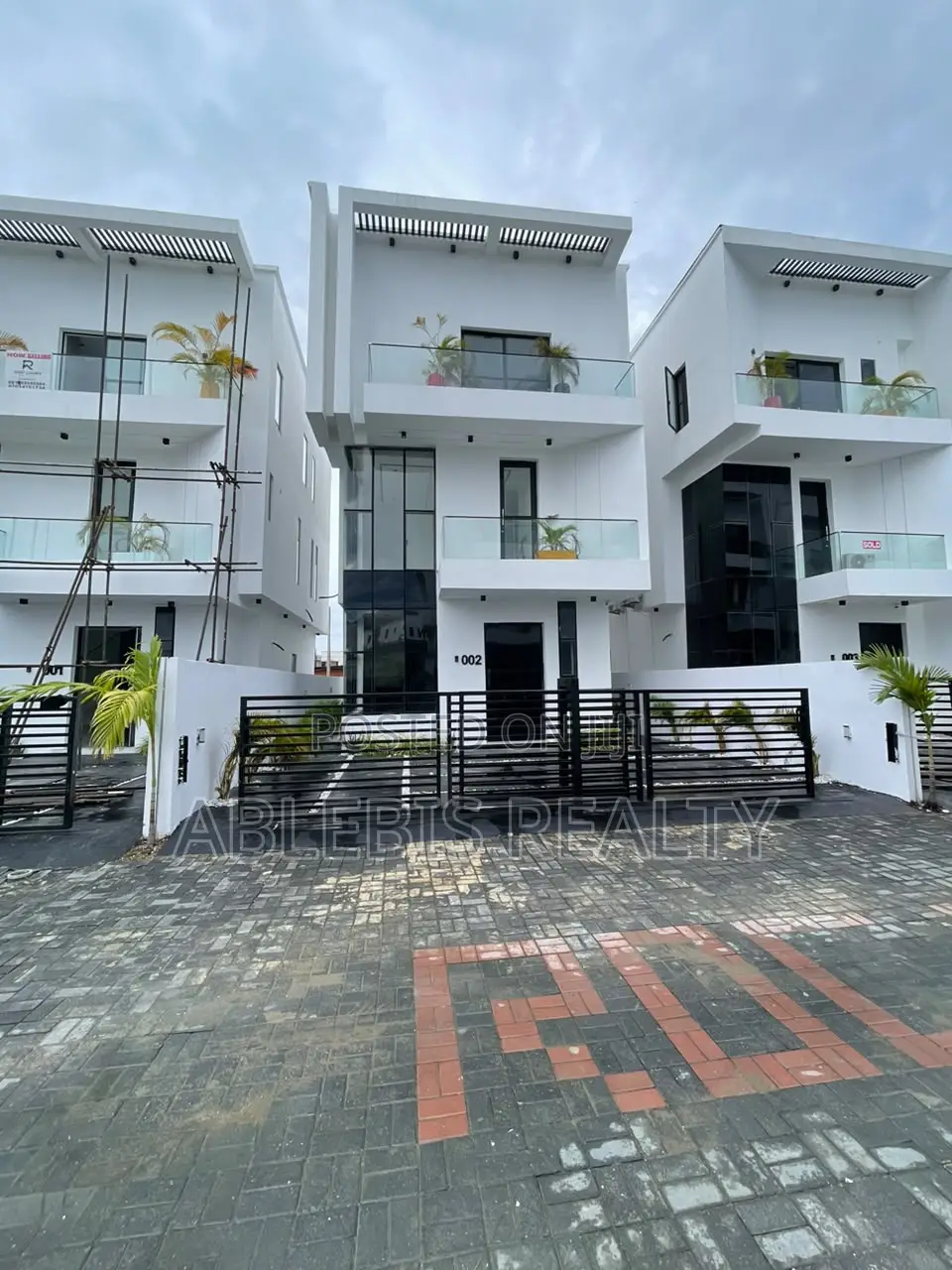 4bdrm Duplex in Orchid, Lekki Phase 2 for sale in Lekki Phase 2