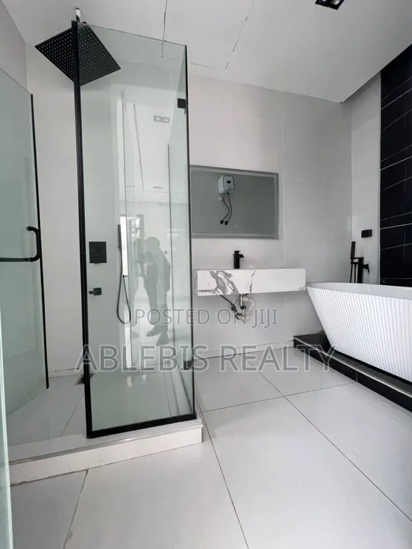 4bdrm Duplex in Orchid, Lekki Phase 2 for sale in Lekki Phase 2