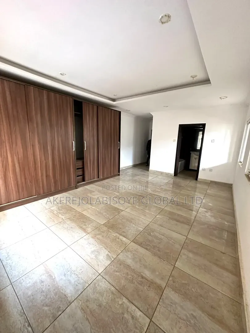 7bdrm Duplex in Guzape Abuja for rent in Guzape District