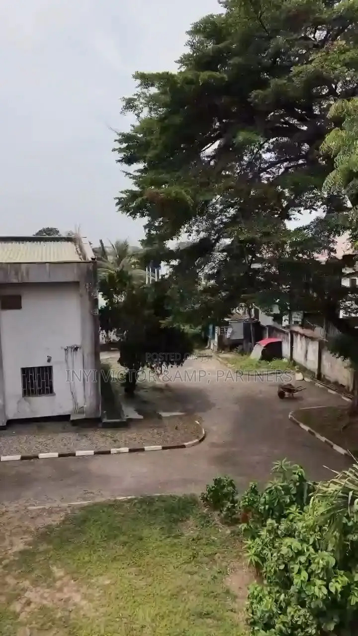 6bdrm Duplex in Asokoro for sale in Asokoro