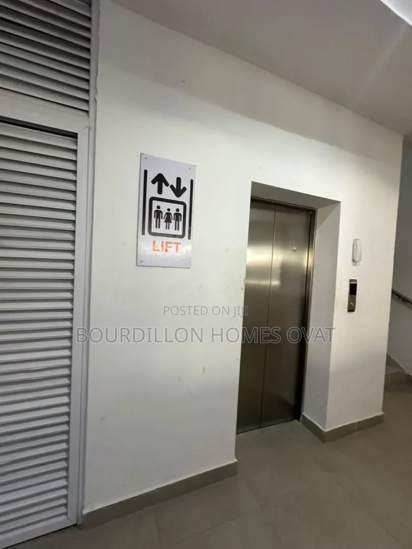 2bdrm Apartment in Lekki Phase 1 Lagos for sale in Lekki Phase 1