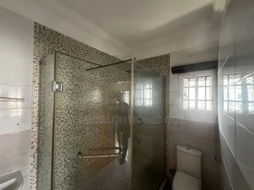 3bdrm Duplex in Lekki Phase 1 Lagos for sale in Lekki Phase 1