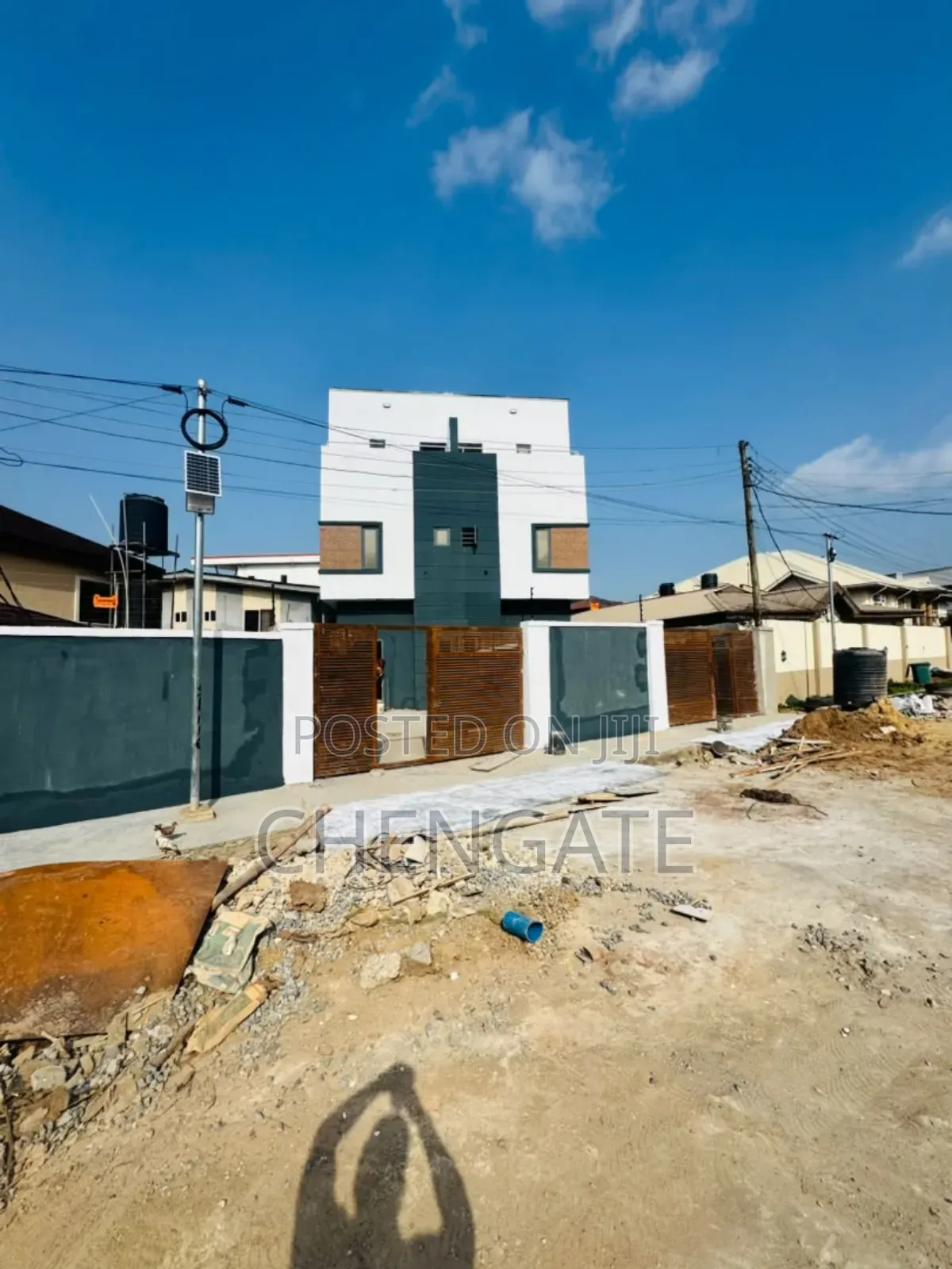 4bdrm Duplex in GRA Phase 1 for sale in GRA Phase 1