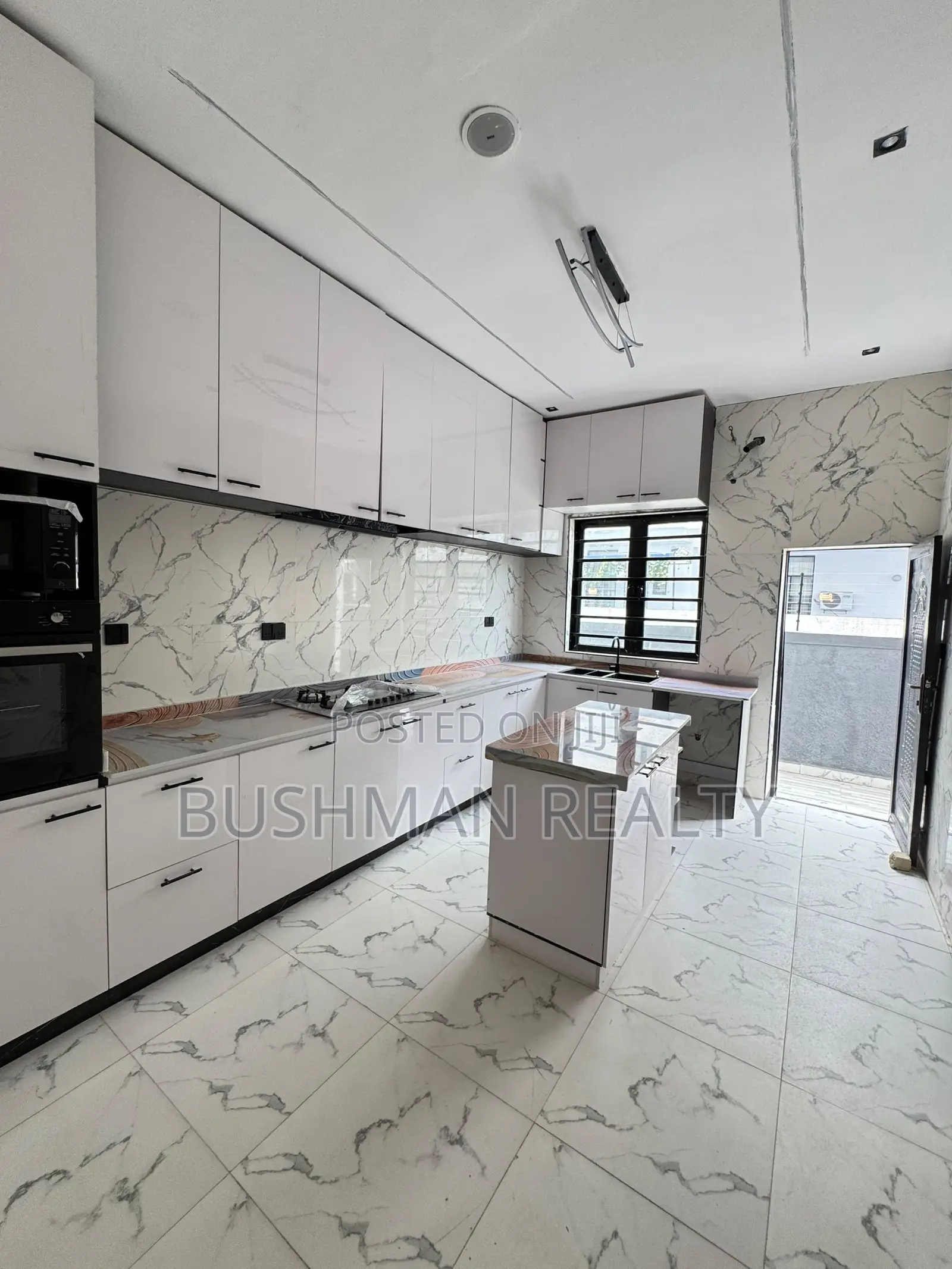 4bdrm Duplex in Lekki Palm, Ajah for rent in Ajah