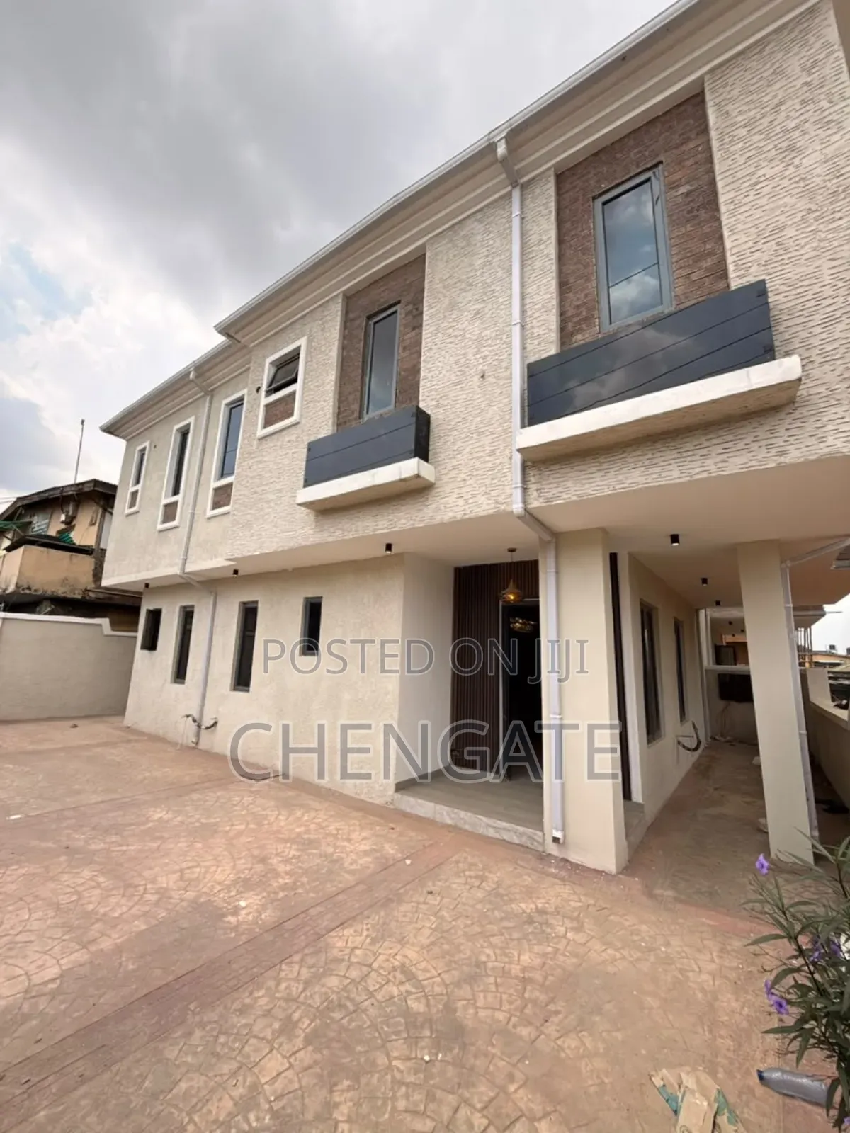 4bdrm Duplex in Ogba for sale in Ogba
