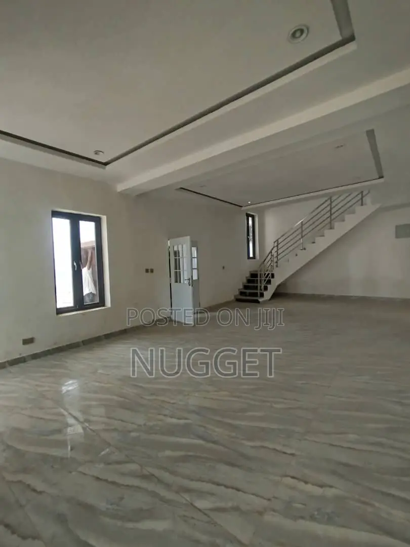 5bdrm Duplex in Nugget, Guzape District for sale in Guzape District