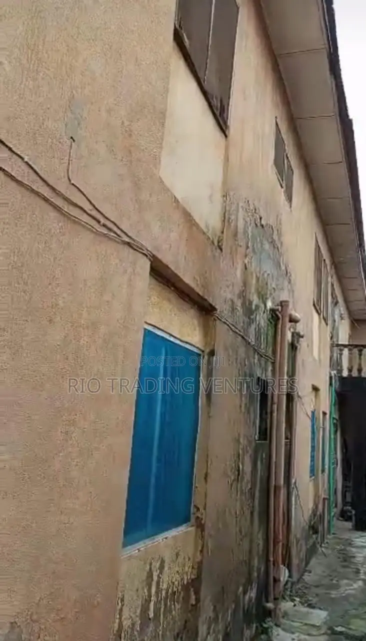 Furnished 2bdrm Block of Flats in Dolland Estate, Ifo for sale in Ifo