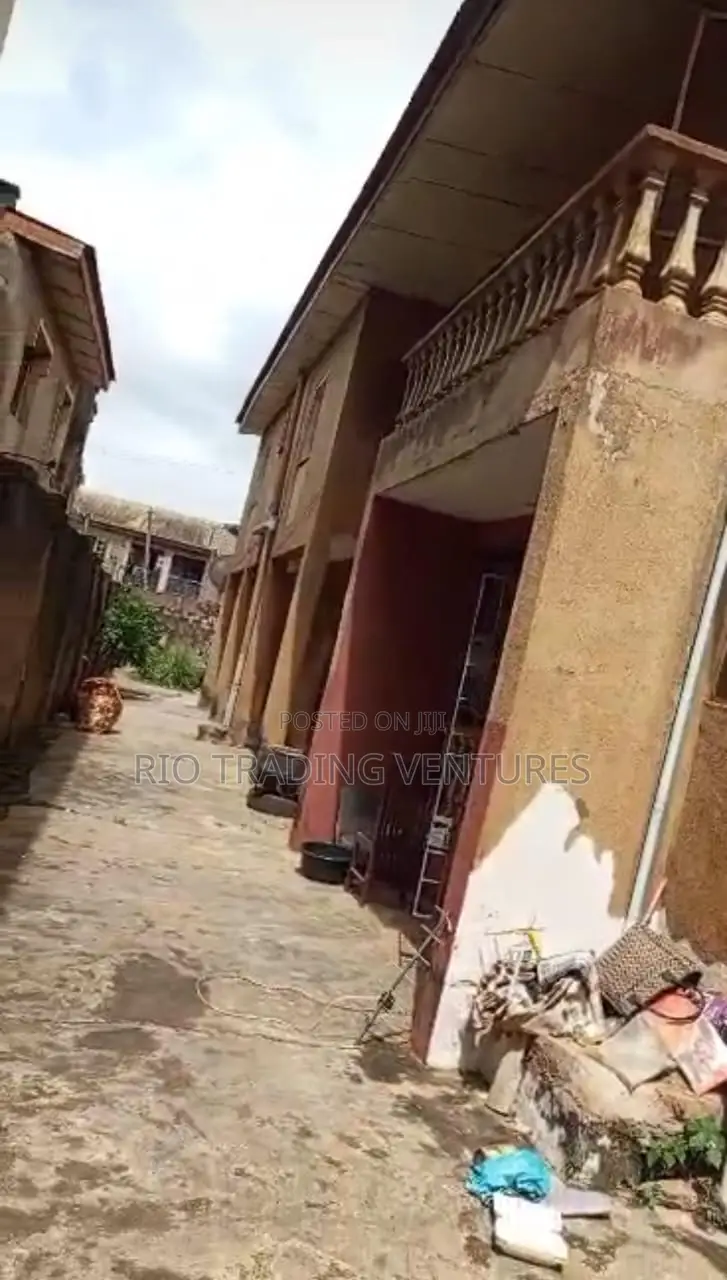 Furnished 2bdrm Block of Flats in Dolland Estate, Ifo for sale in Ifo