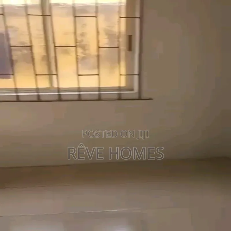 2bdrm Block of Flats in Medina for rent in Medina