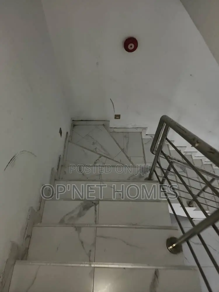 4bdrm Duplex in Orchid Road, Lekki for rent in Lekki