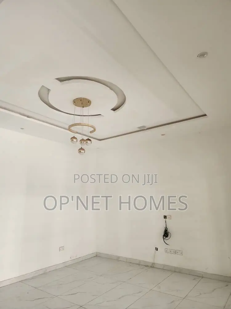 4bdrm Duplex in Orchid Road, Lekki for rent in Lekki