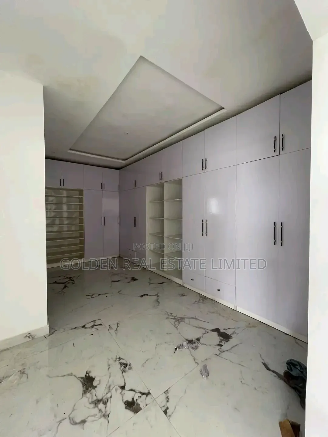 4bdrm Duplex in VGC / Ajah for sale in VGC / Ajah