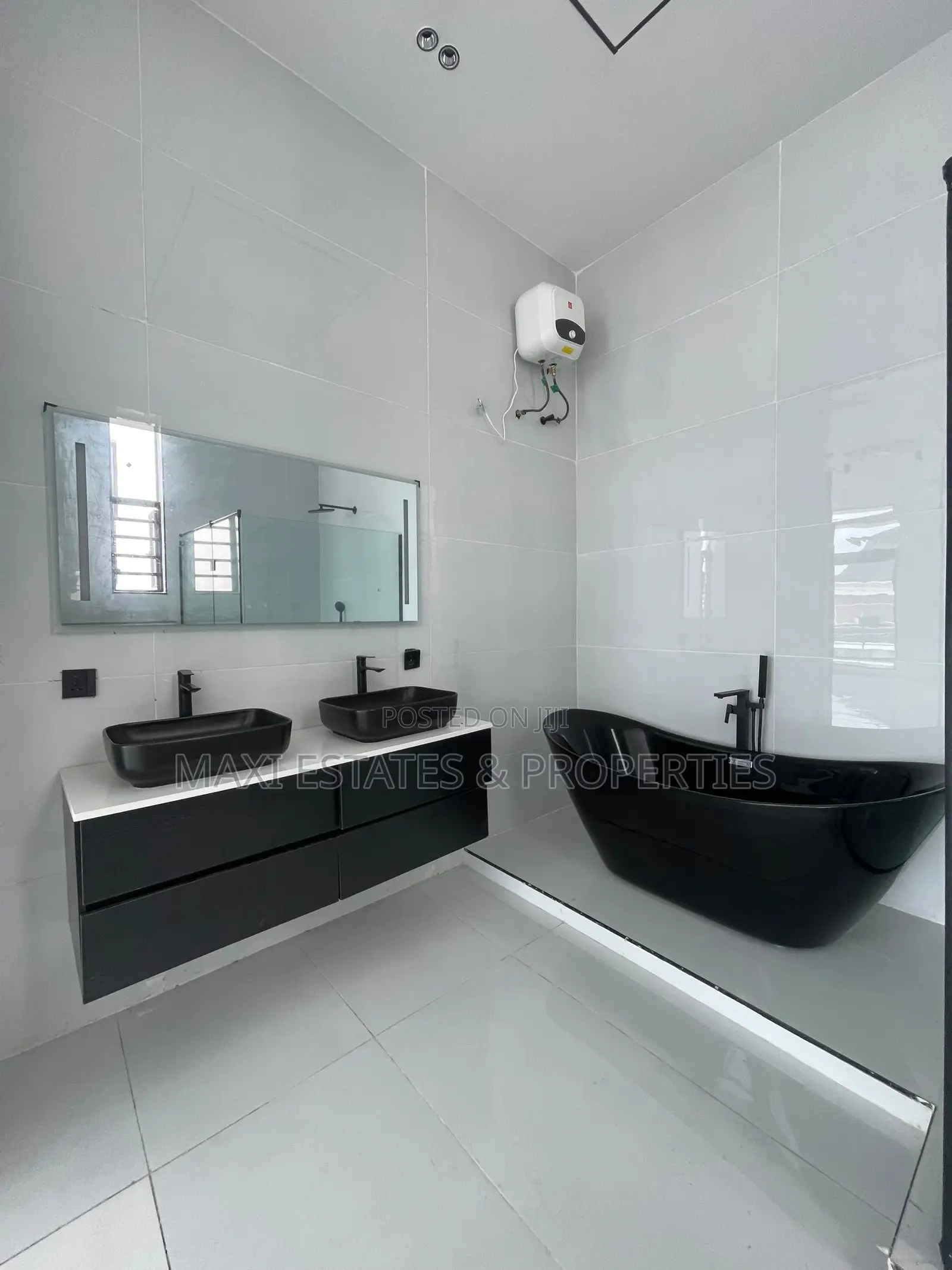 5bdrm Duplex in Ajah for sale in Ajah