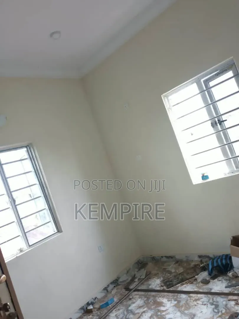 2bdrm Block of Flats in Nelson Mandela, Uyo for rent in Uyo