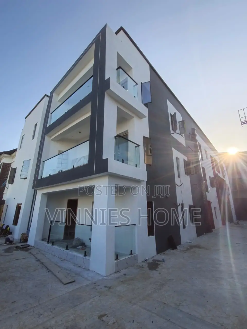 3bdrm Block of Flats in Chevron, Lekki Phase 1 for rent in Lekki Phase 1