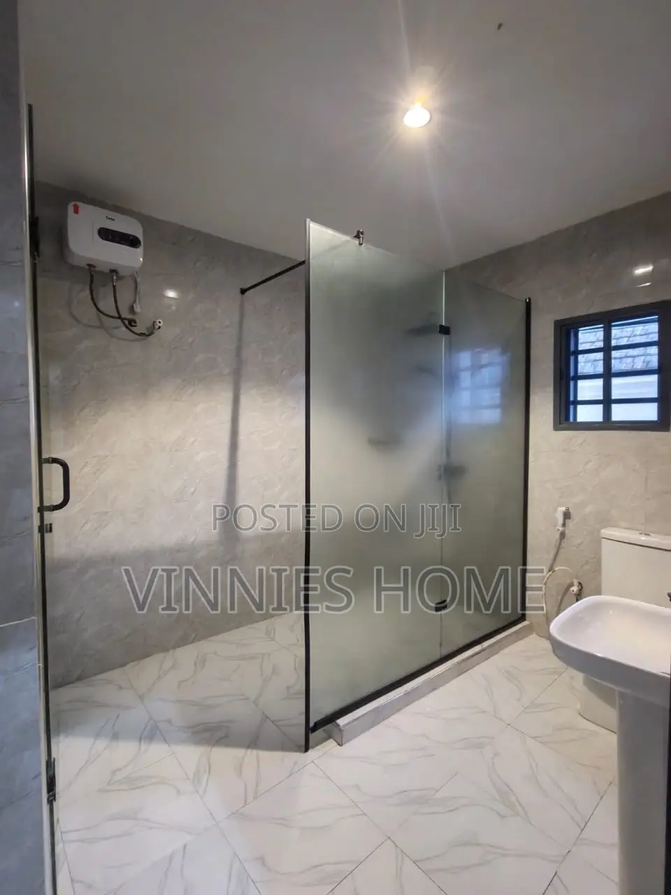 3bdrm Block of Flats in Chevron, Lekki Phase 1 for rent in Lekki Phase 1