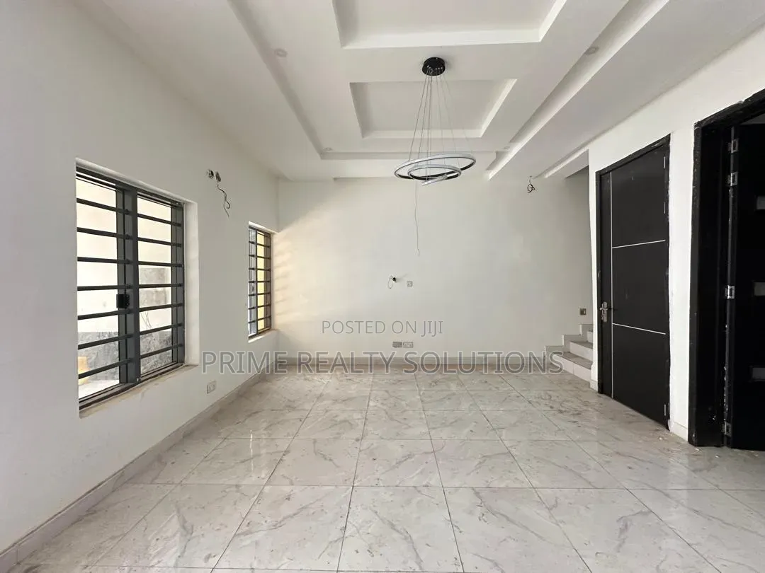 4bdrm Duplex in 𝐎𝐫𝐜𝐡𝐢𝐝 𝐑𝐨𝐚𝐝 𝐂𝐨𝐮𝐩𝐥𝐚𝐠, Lekki Expressway for rent in Lekki Expressway