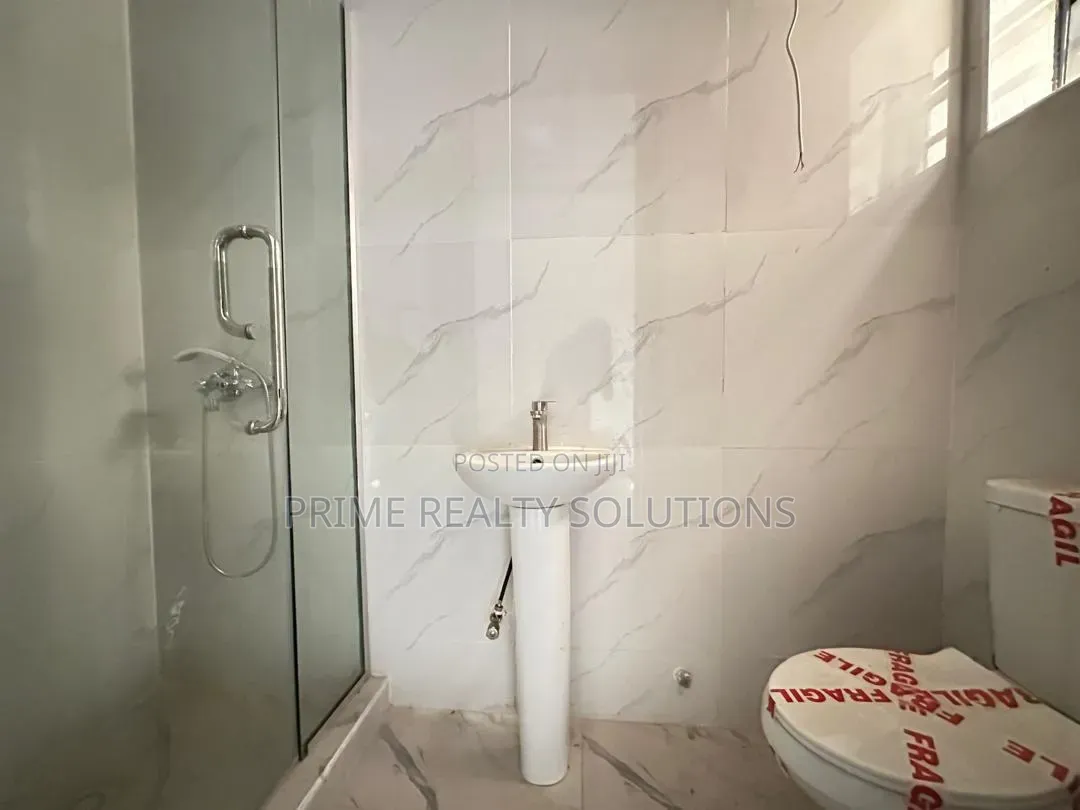4bdrm Duplex in 𝐎𝐫𝐜𝐡𝐢𝐝 𝐑𝐨𝐚𝐝 𝐂𝐨𝐮𝐩𝐥𝐚𝐠, Lekki Expressway for rent in Lekki Expressway