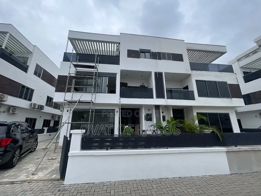 4bdrm Duplex in Banana Island for rent in Banana Island