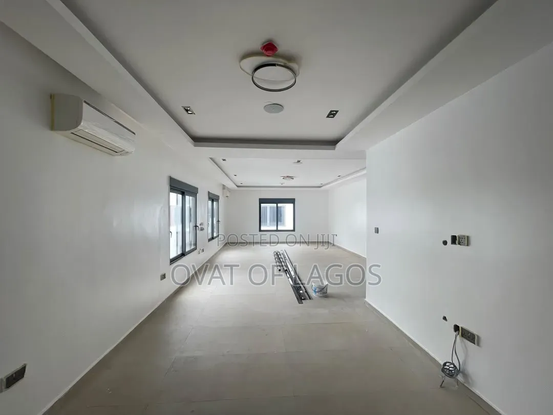 4bdrm Duplex in Banana Island for rent in Banana Island