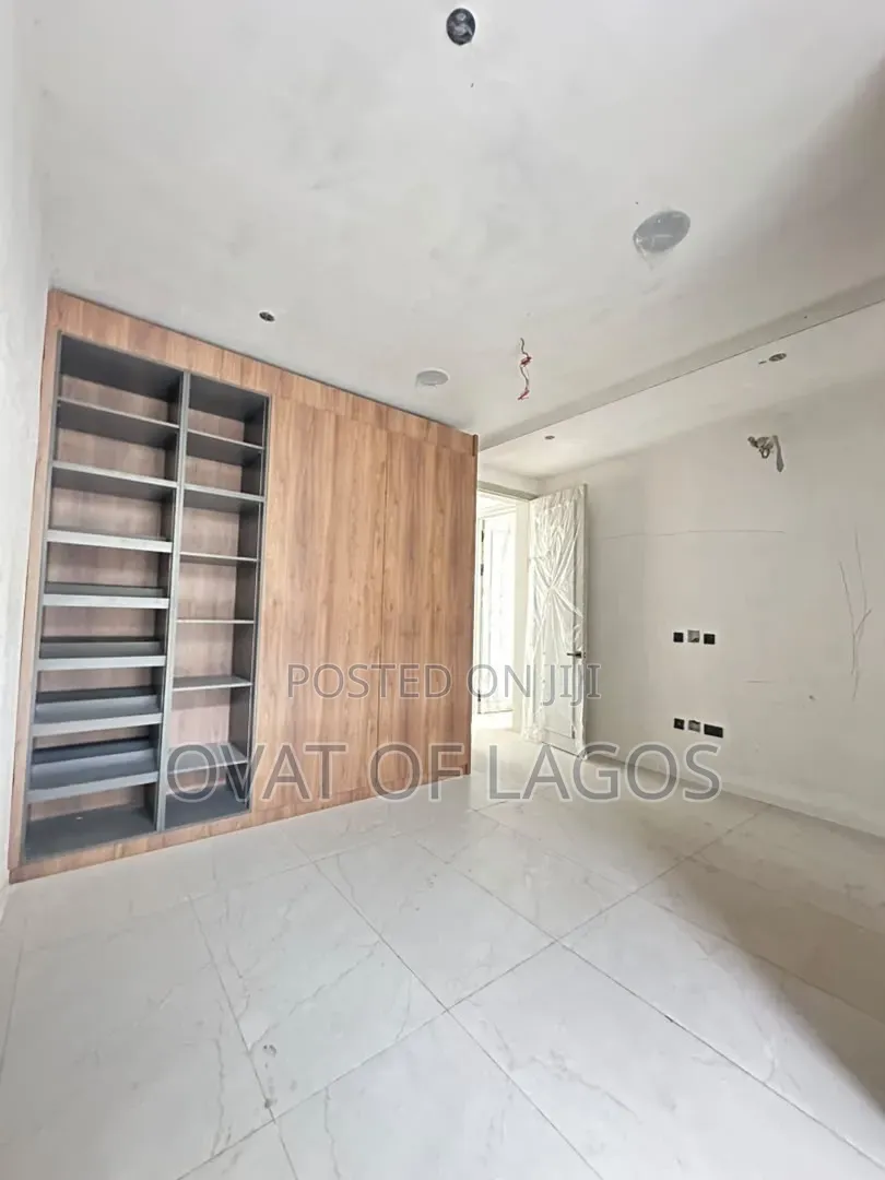 4bdrm Duplex in Old Ikoyi for sale in Old Ikoyi