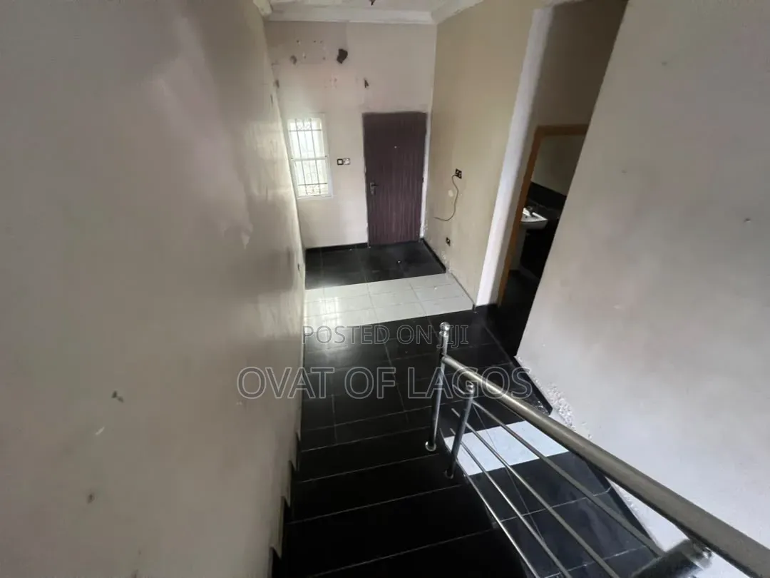 3bdrm Duplex in Lekki Phase 1 for sale in Lekki Phase 1