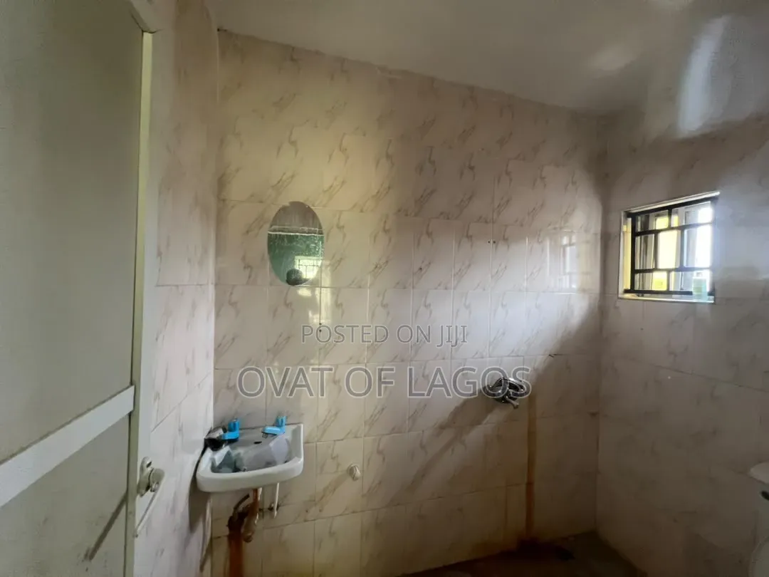 2bdrm Apartment in Ikota Gra for rent in Ikota