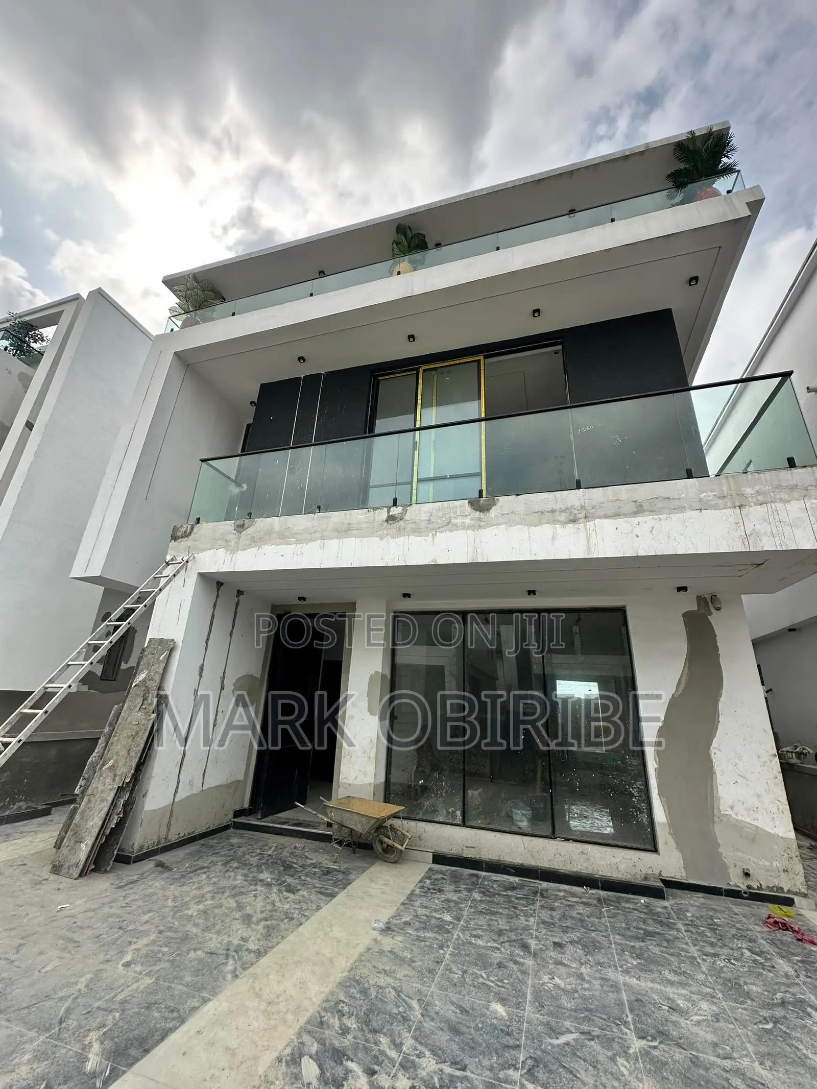 5bdrm Duplex in VGC / Ajah for sale in VGC / Ajah