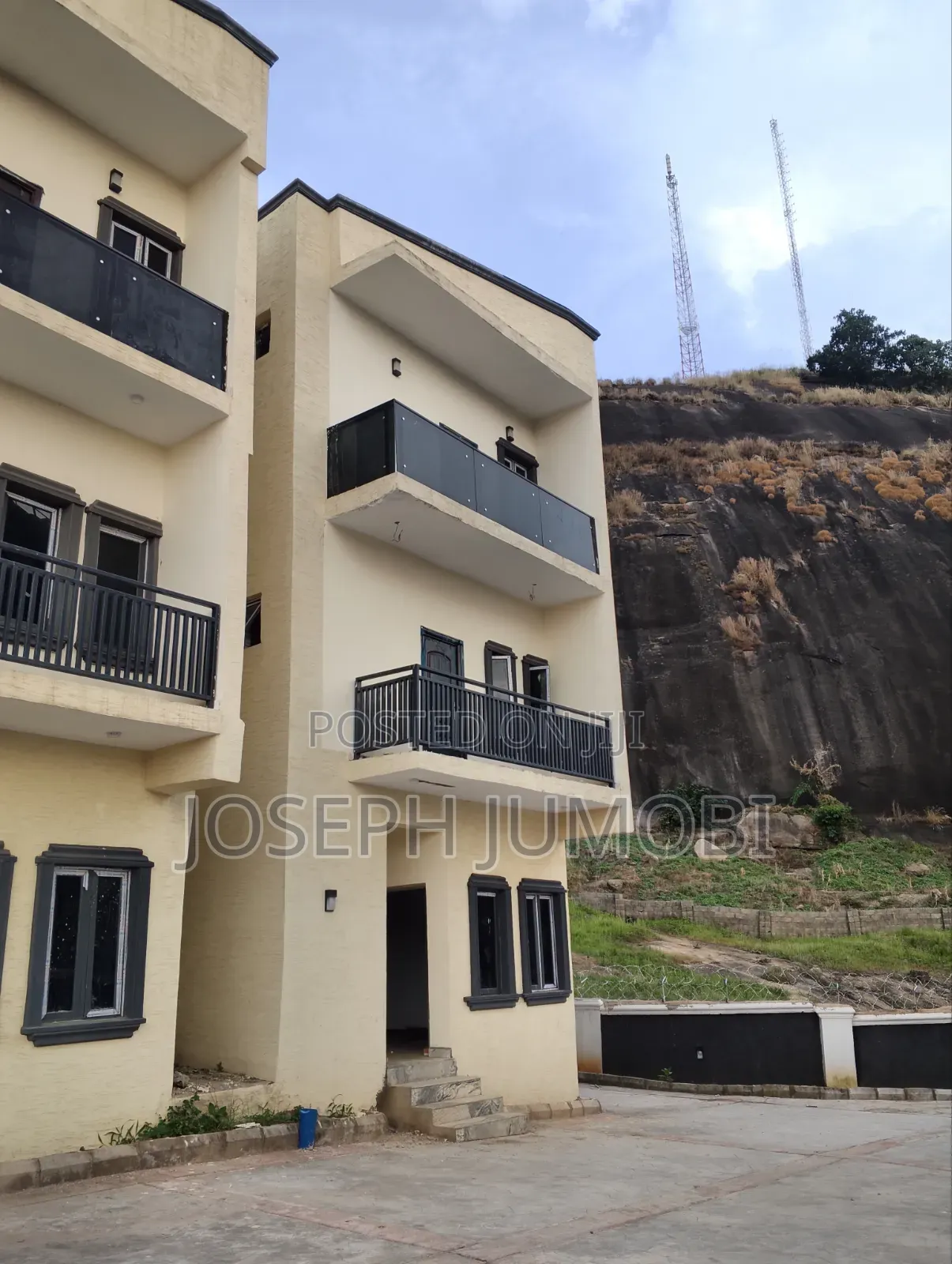 4bdrm Townhouse / Terrace in Rocky Apartments, Katampe (Main) for rent in Katampe (Main)