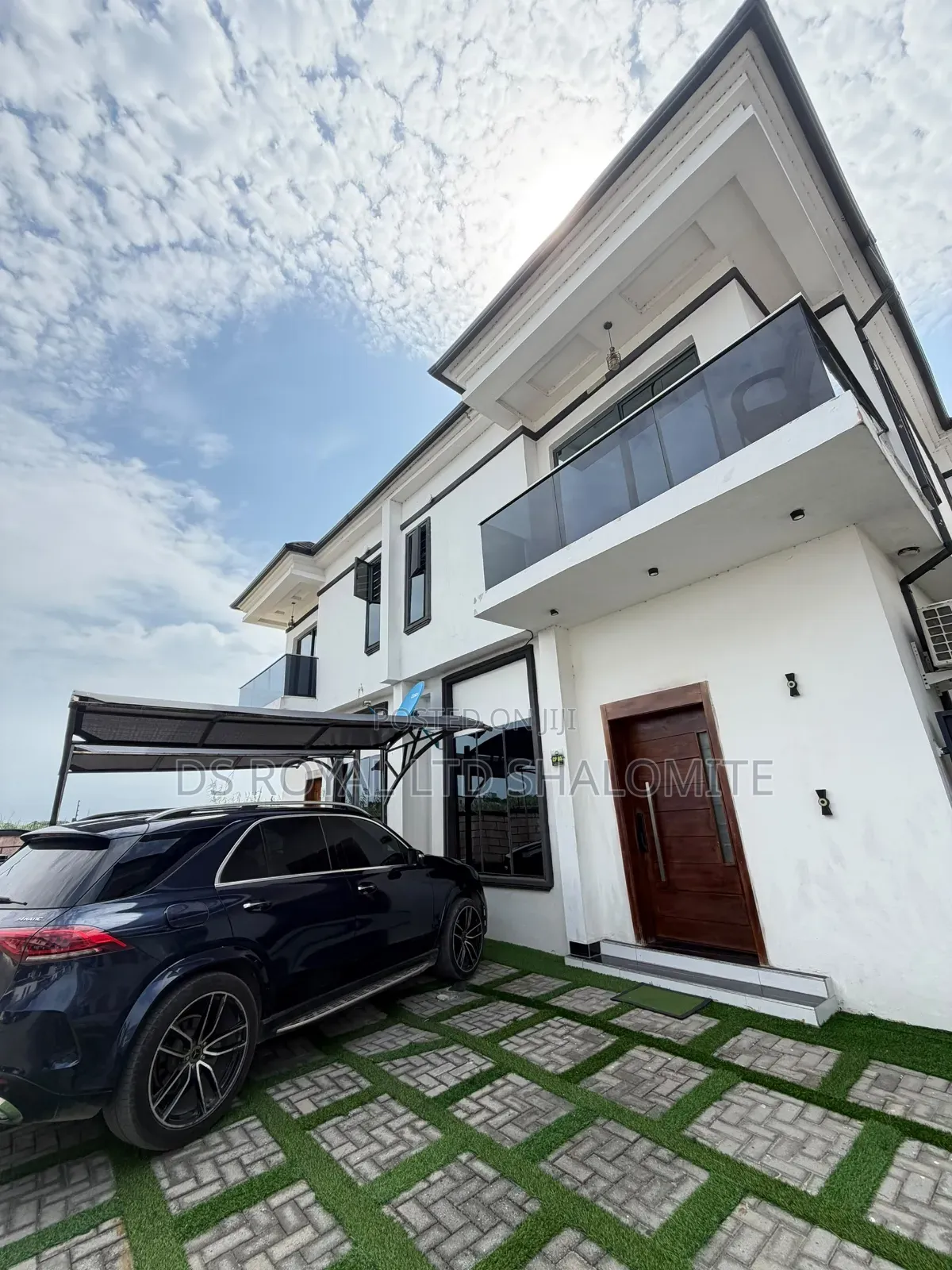 4bdrm Duplex in Lekki Phase 1 for sale in Lekki Phase 1
