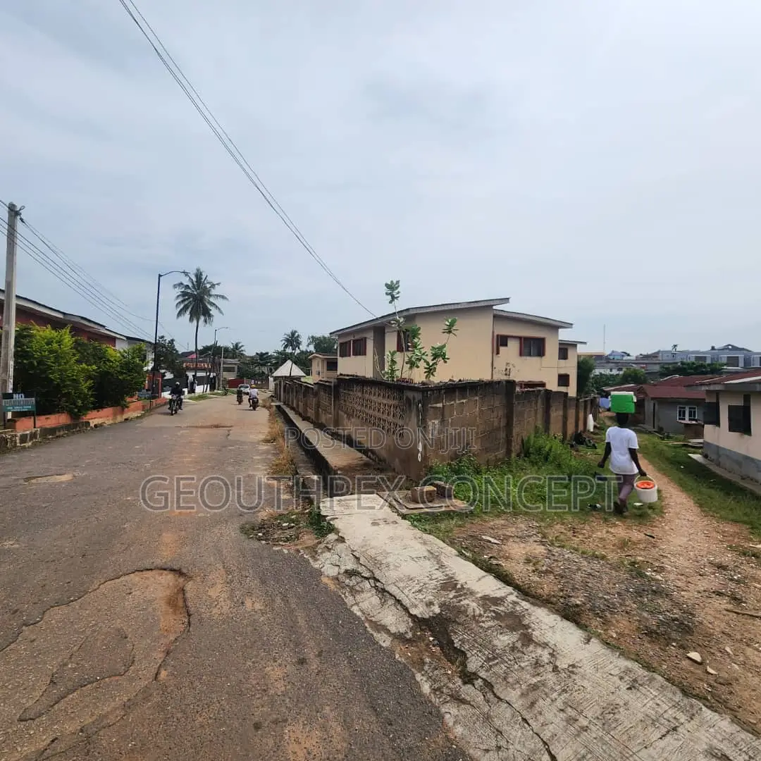Plot of Land With Demolishable Structure in Aare, Old Bodija Ibadan in Bodija