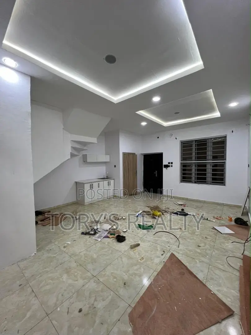 Mini Flat in Lekki Phase 2 for rent in Lekki Phase 2
