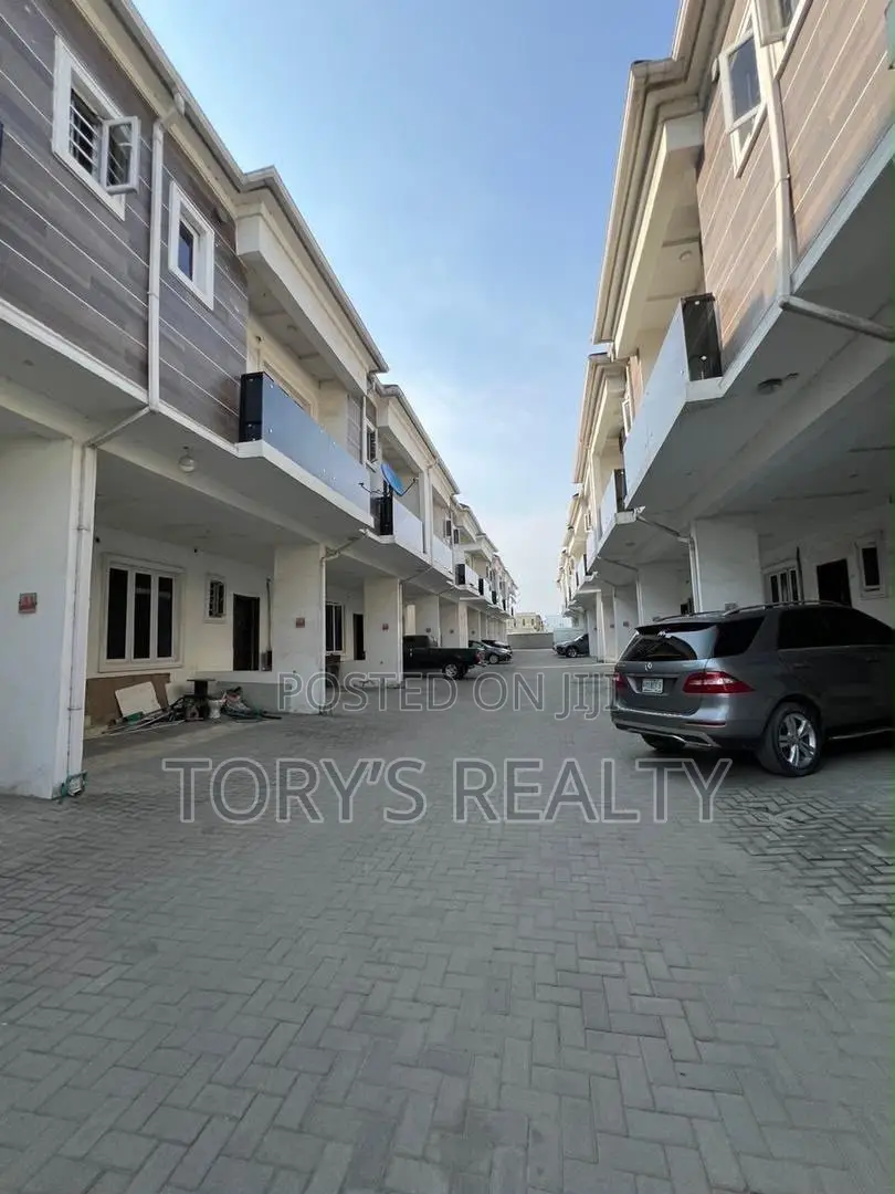Mini Flat in Lekki Phase 2 for rent in Lekki Phase 2