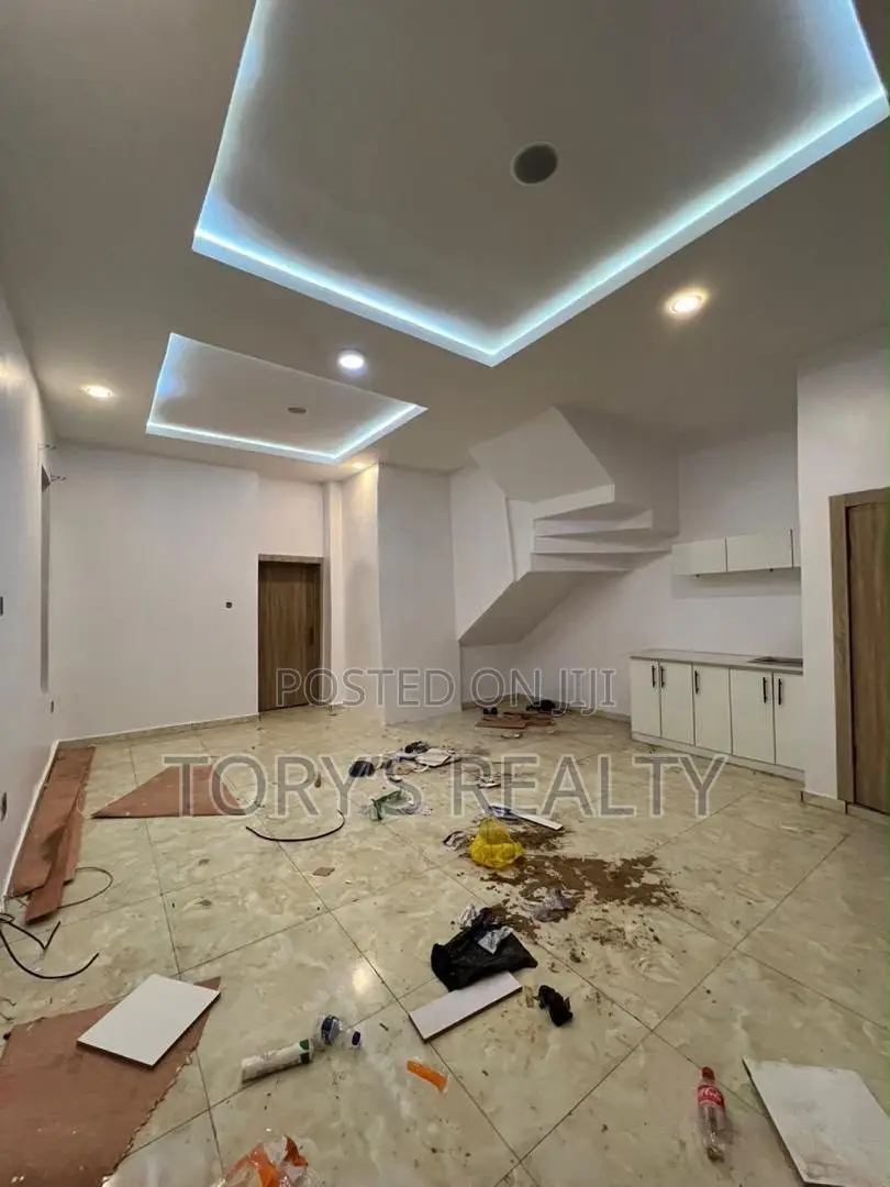 Mini Flat in Lekki Phase 2 for rent in Lekki Phase 2