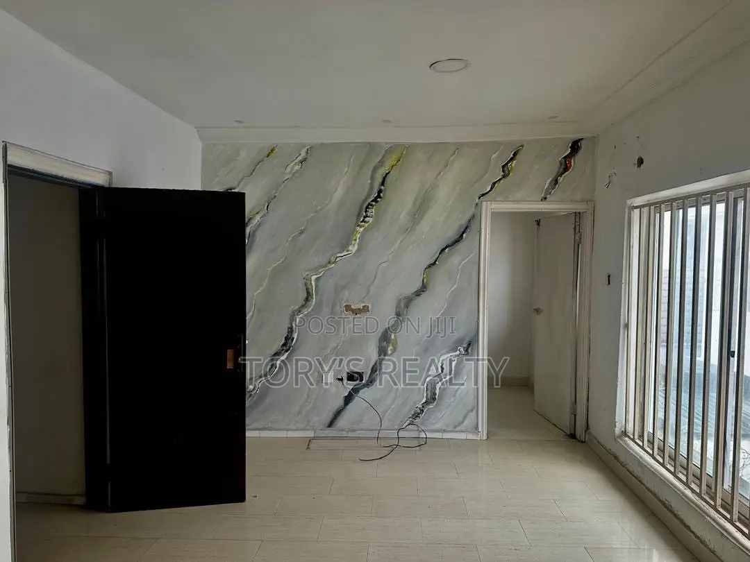 20bdrm Duplex in Lekki Phase 1 for rent in Lekki Phase 1