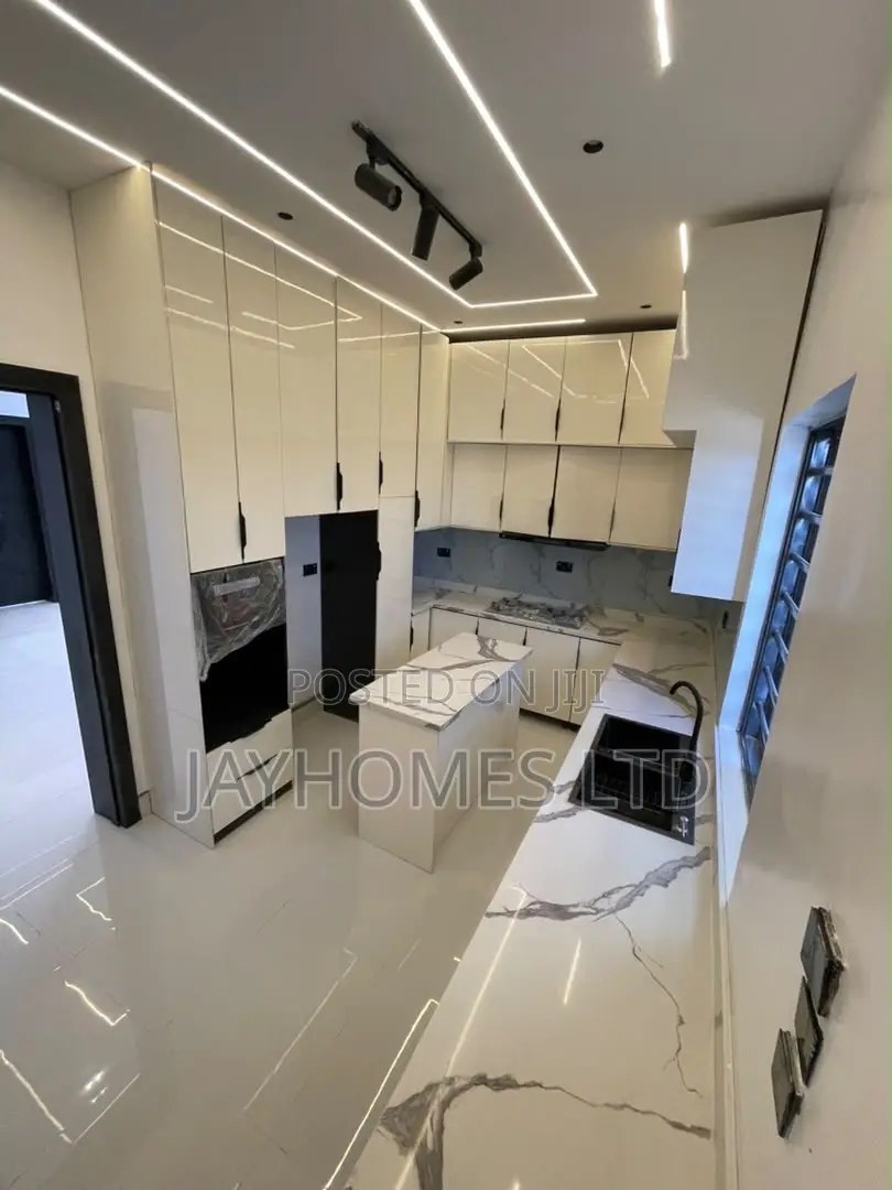 4bdrm Duplex in Lekki Palmcity, VGC / Ajah for sale in VGC / Ajah