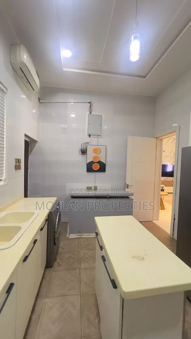 Furnished 4bdrm Duplex in Lekki Phase 2 for rent in Lekki Phase 2