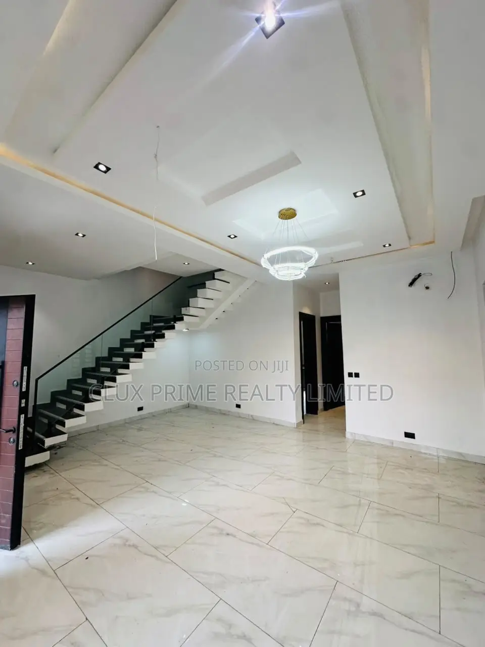4bdrm Duplex in Lekki for sale in Lekki